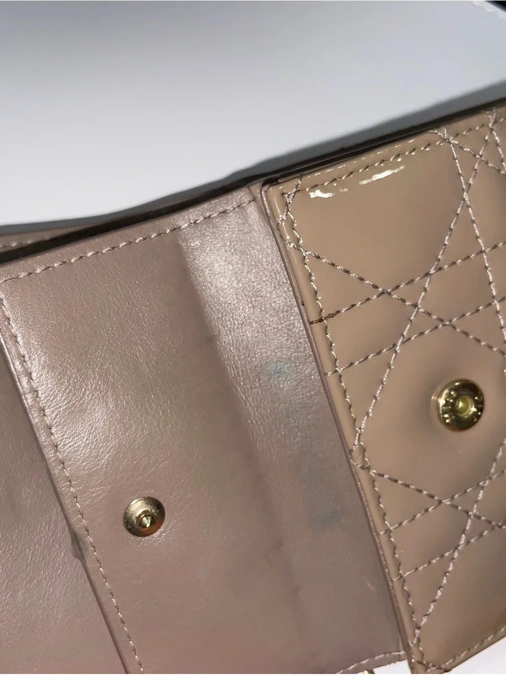 Authentic Christian Dior Patent Cannage Lady Dior Lotus Wallet Warm Taupe